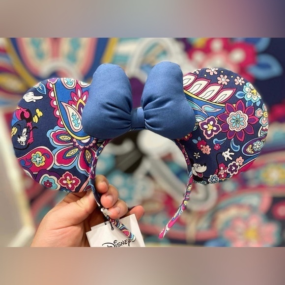 Disney x Vera Bradley 2021 Vera Bradley Minnie Mouse Ears - Picture 2 of 4